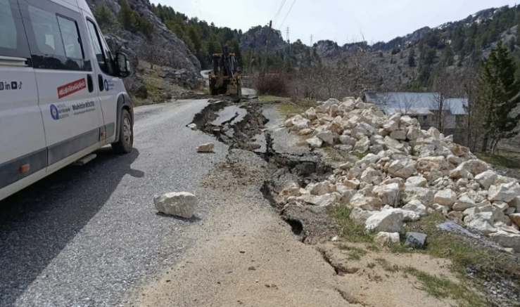 Bülent Kandemir’den Yayla Yolları Açıklaması: “Vatandaşın Mağduriyeti Giderildi”