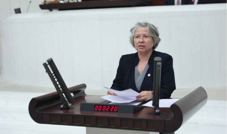 CHP’li Nurten Yontar: “Çocuklarımız Okulda Olması Gerekirken İnşaatlarda Ölüyor!”