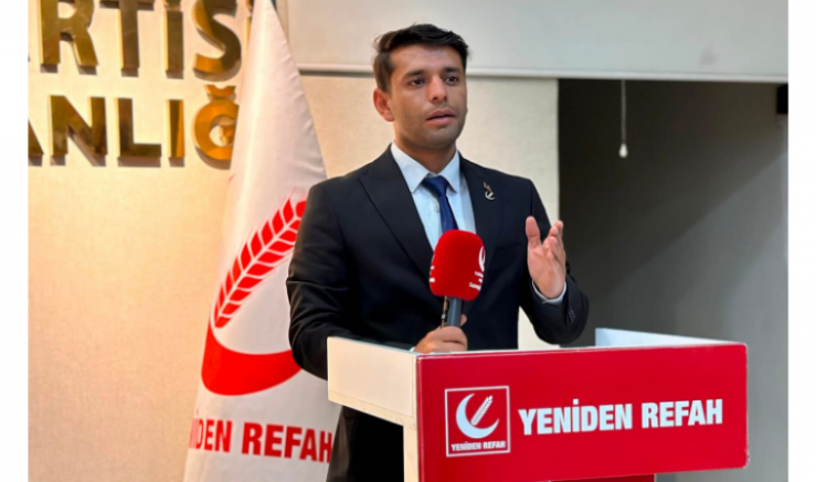 Gençlik Kolları Başkanı Mustafa Şimşek: Gençlerin Hayalleri Ertelenirse Türkiye'nin Geleceği de Ertelenir