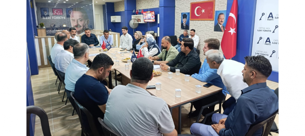 Gür Arslanyıkar'dan Teşkilata Birlik ve Beraberlik Mesajı