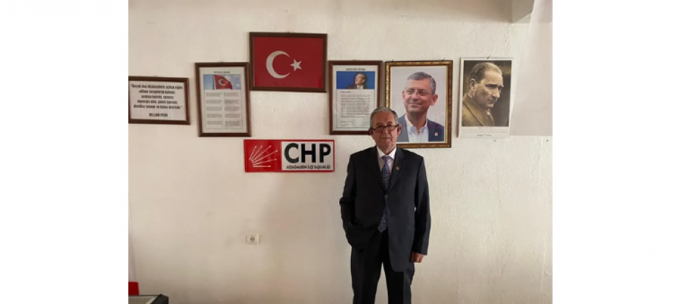 İlçe Başkanı Hüseyin Akol: “Atatürk’ün Büstünü Kaldıran Zihniyet, Cumhuriyetle Hesaplaşıyor”