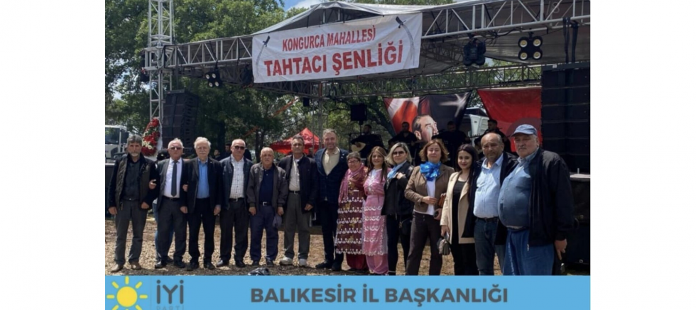 İYİ Parti Balıkesir İl Başkanı Hasan Fehmi Yörük Kongurca Şenliği’nde Vatandaşlarla Buluştu