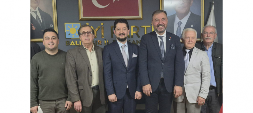 İYİ Parti Karesi İlçe Başkanı Cahit Can Tekin Teşkilat Toplantısına Katıldı