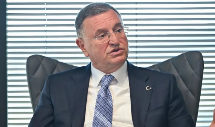 LÜTFÜ SAVAŞ’TAN DİKKAT ÇEKEN ÇIKIŞ: “BİZ BEKLEDİK, TEMYİZE İLK KOŞAN ÖZGÜR ÖZEL OLDU”