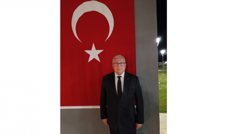 Özcan Pehlivanoğlu: Türkiye Cumhuriyeti’nde Resmi Dil Türkçedir