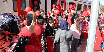 100. Yıl Cumhuriyet Treni Çankırı Garında