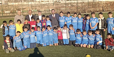 Akdağmadeni Gücü Spor Kulübü Başkanı Ömer Aydoğmuş’tan Müftü Çolak’a Teşekkür