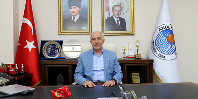 Akdeniz Belediye Başkanı  GÜLTAK; CUMHURİYETİN 100’ÜNCÜ YAŞINI KUTLADI