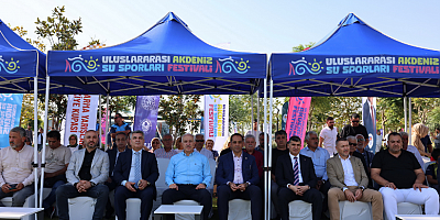 “AKDENİZ’DE ULUSLARARASI SU SPORLARI FESTİVALİ BAŞLADI”