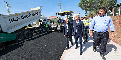 Akyazı’nın merkezindeki o cadde  yepyeni bir yüze kavuştu
