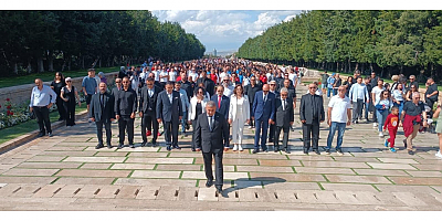 ALPAGUT TURAN FEDERASYONU ANITKABİR'DE!