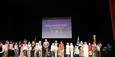 ALTIEYLÜL’DE ‘BİLİNÇLİ GENÇLİĞE DOĞRU’