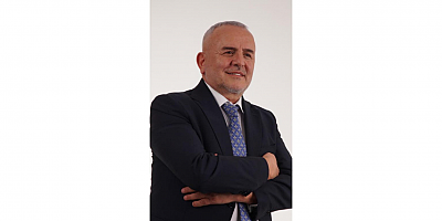 Ana Yol Partisi Genel Başkanı Ali Karakurt’tan 2026 Yeni Yıl Mesajı  “2026, Yeniden Ayağa Kalkışın ve Sağduyunun Yılı Olmalıdır”