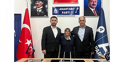 Anahtar Parti Akdağmadeni İlçe Başkanı Ufuk Emre Ünlü: “Şehit Annelerimiz Başımızın Tacıdır”