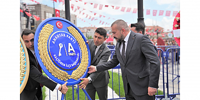 Anahtar Partili Başkan Yeniçeri: Gençlik Cumhuriyetimizin En Büyük Güvencesidir