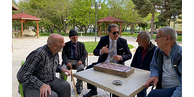 Anahtar Partili Korkmaz: Emekliye Zam Değil Geçim Hakkı Verilmeli