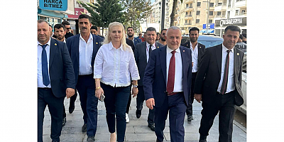 ANAYOL PARTİSİ GENEL BAŞKANI ALİ KARAKURT VAN ESNAFIYLA BULUŞTU, KONGREYE KATILDI