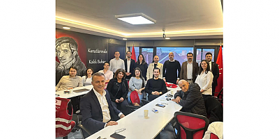 ANKARA İL KADIN KOLLARI BAŞKANI AYÇA ÇAĞLAR: “HUKUKSUZLUĞA KARŞI OMUZ OMUZAYIZ”