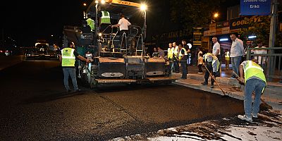 Ankara yolunda gece mesaisi sürüyor