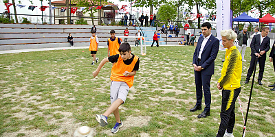 AVCILAR’DA ÇOCUKLAR YAZ KIŞ DEMEDEN SPORLA BULUŞUYOR