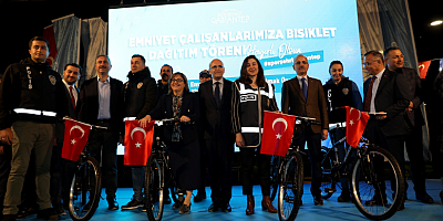 BAKAN ŞİMŞEK’TEN BAŞKAN FATMA ŞAHİN’E ÖVGÜ DOLU SÖZLER!