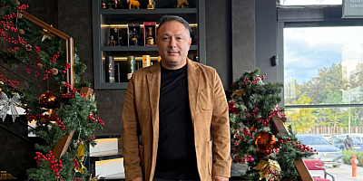 BAŞARILI İŞ ADAMI KURTULUŞ YALÇIN'DAN ANNELER GÜNÜ MESAJI  