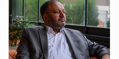 Başkan Atıf Özbey: “Suriye Suriyelilerindir, Türkiye gerçekçi bir dış politika izlemeli”