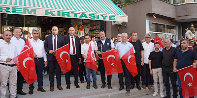 Başkan Bekir Aydın, ‘Demokrasiye ve Milli İradeye Sahip Çıkacağız’: Cumhuriyet Meydanı’nda Demokrasiye Sadakat Vurgusu