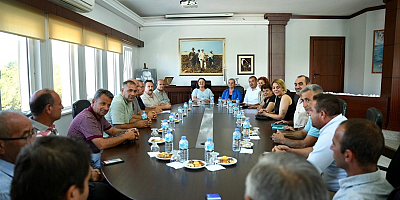 BAŞKAN GENÇAY, MUHTARLARLA BİR ARAYA GELDİ