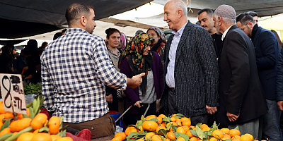 BAŞKAN GÜLTAK GÜNDOĞDU MAHALLESİ SEMT PAZARINI ZİYARET ETTİ