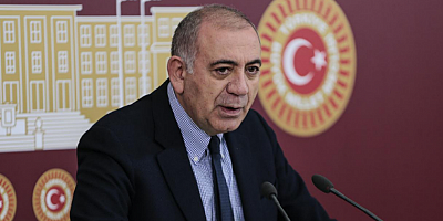 Başkan Gürsel Tekin: Siyaset Masada Değil Sahada Yapılır