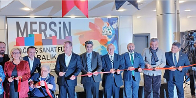 Başkan Işıkbay, Mersin Çağdaş Sanat Fuarı’nda