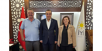 BAŞKAN ŞAHİN AÇIKLAMALARI İLE FOÇA'DA TOZU DUMANA KATTI! İŞTE BEKLENEN BAŞKAN ADAY ADAYI