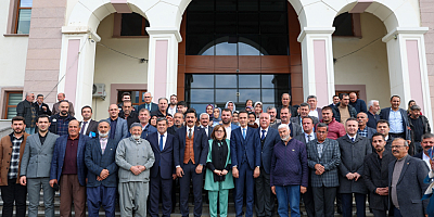 BAŞKAN ŞAHİN, DEPREM BÖLGELERİNDE DEĞERLENDİRME TOPLANTISI YAPTI
