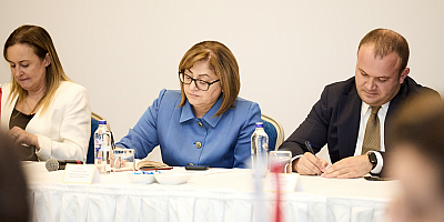 BAŞKAN ŞAHİN: KADININ EMEĞİ, BAKIŞ AÇISI VE DUYGUSAL ZEKASI EKONOMİNİN TEMEL PARÇASI
