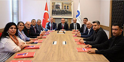 BAŞKAN YALÇIN: MESUT BAŞKANIMIZIN YANINDAYIZ!