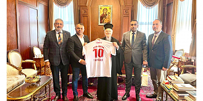Bekir Ayaz’dan Fener Rum Patriği 1. Bartholomeos’a nezaket Ziyareti 
