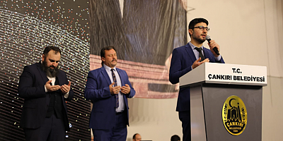 Belediyenin “Serdar Tuncer ile Kandil Programı” Dolu Dolu Geçti
