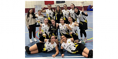 BEYOĞLUSPOR KIZ VOLEYBOL TAKIMI, BEYAZ MARTI SPOR KULÜBÜ KARŞISINDA GALİBİYETLE AYRILDI