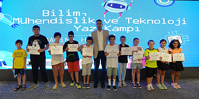 Bilim, Mühendislik ve Teknoloji Yaz Kampı’nda 2. Dönem Mezunları Sertifika Aldı