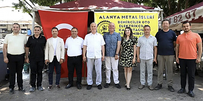 BÜLENT KANDEMİR: DAYANIŞMA KÜLTÜRÜMÜZÜ YAŞATAN HER ÇALIŞMANIN YANINDAYIZ