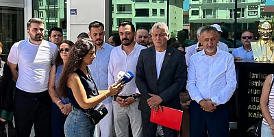 BULUT GÜRSOY: “CUMHURİYETİMİZE HAKARET EDENLER HUKUK ÖNÜNDE HESAP VERECEKTİR”