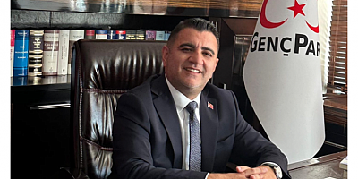 Burçin Şahindur: “Türkiye İki Partiye Mahkûm Değil”