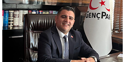 Burçin Şahindur: Türkiye'nin Yeni Bir Siyasi Vizyona İhtiyacı Var