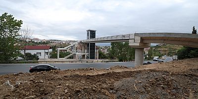 Büyükakın: 4 yılda 14 yeni üst geçit yaptık