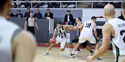Büyükşehir Basket yeniden:  Sezona galibiyetle ‘merhaba’ dediler