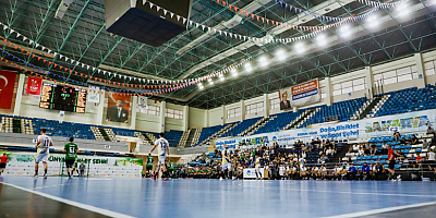 Büyükşehirli sporcular milli takımda
