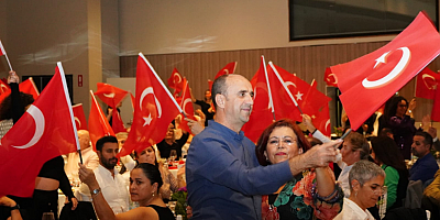 Çeşme Belediyesi'nden öğretmenlere geleneksel yemek