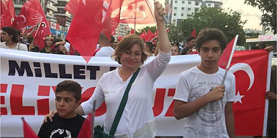 CHP 27. ve 29. Dönem PM üyesi Cavidan Demirağ, CHP’nin 100. Kuruluş yıl dönümünü kutladı