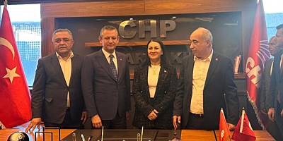 CHP BAĞLAR İLÇE BAŞKANI ÇİĞDEM ÖZTURAN KURT: “DAYANIŞMANIN, EŞİTLİĞİN VE UMUDUN BAYRAMI KUTLU OLSUN”
